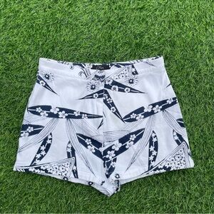 Cher Michel Klein dress shorts floral size 36 gently used casual brunch summer